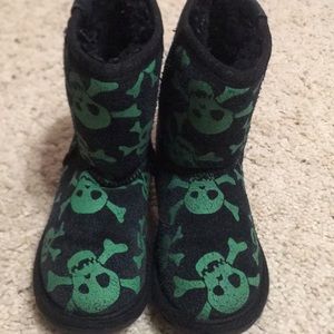 Emu skull toddler size 10 boots